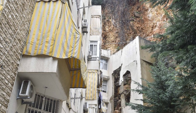 "طوفان حنين"... يُغرق لبنان "طوفان حنين"... يُغرق لبنان